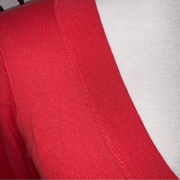 Ann Taylor LOFT Sz M 3/4 Sleeve V-neck Lightweight Pullover Knit Sweater Orange - Picture 2 of 6